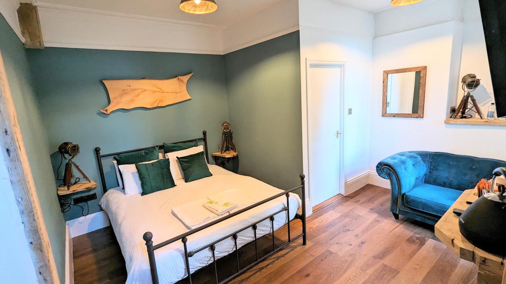 Wheal Tor Hotel & Glamping ليسكيرد المظهر الخارجي الصورة