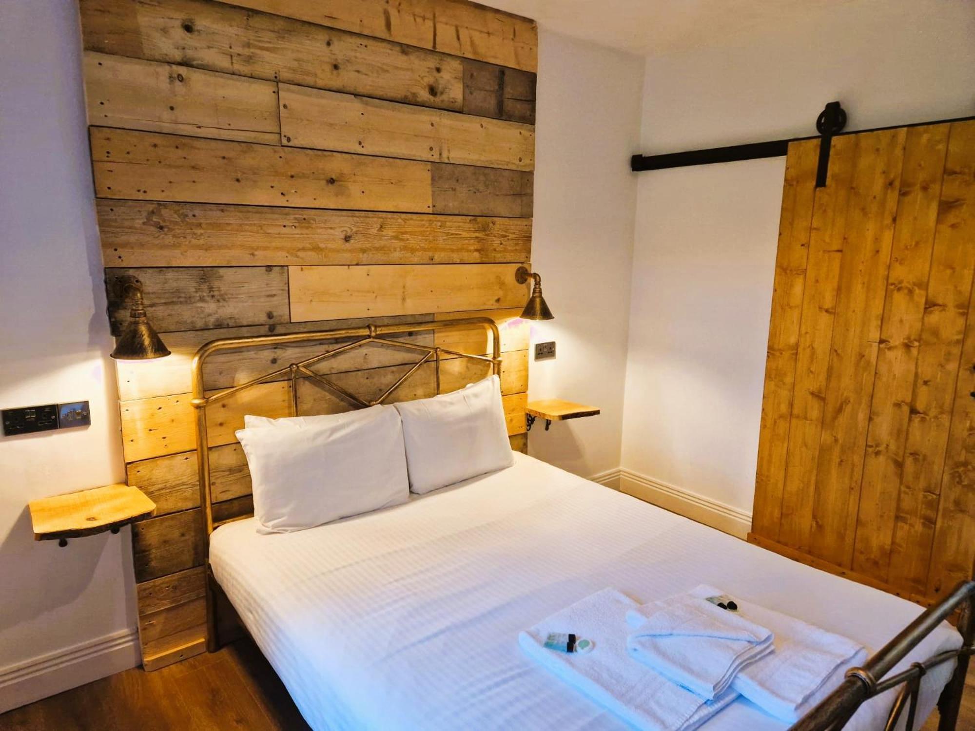 Wheal Tor Hotel & Glamping ليسكيرد المظهر الخارجي الصورة