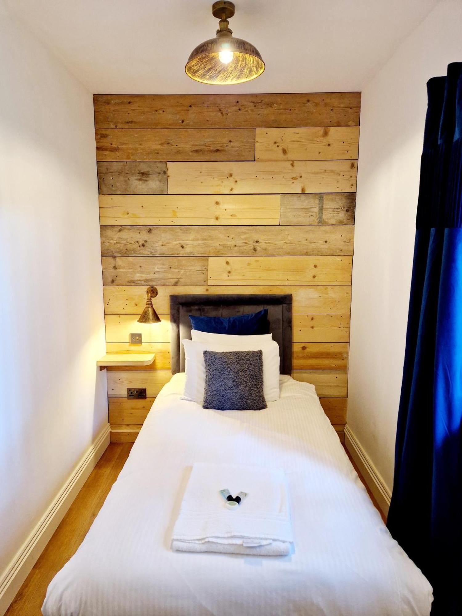 Wheal Tor Hotel & Glamping ليسكيرد المظهر الخارجي الصورة